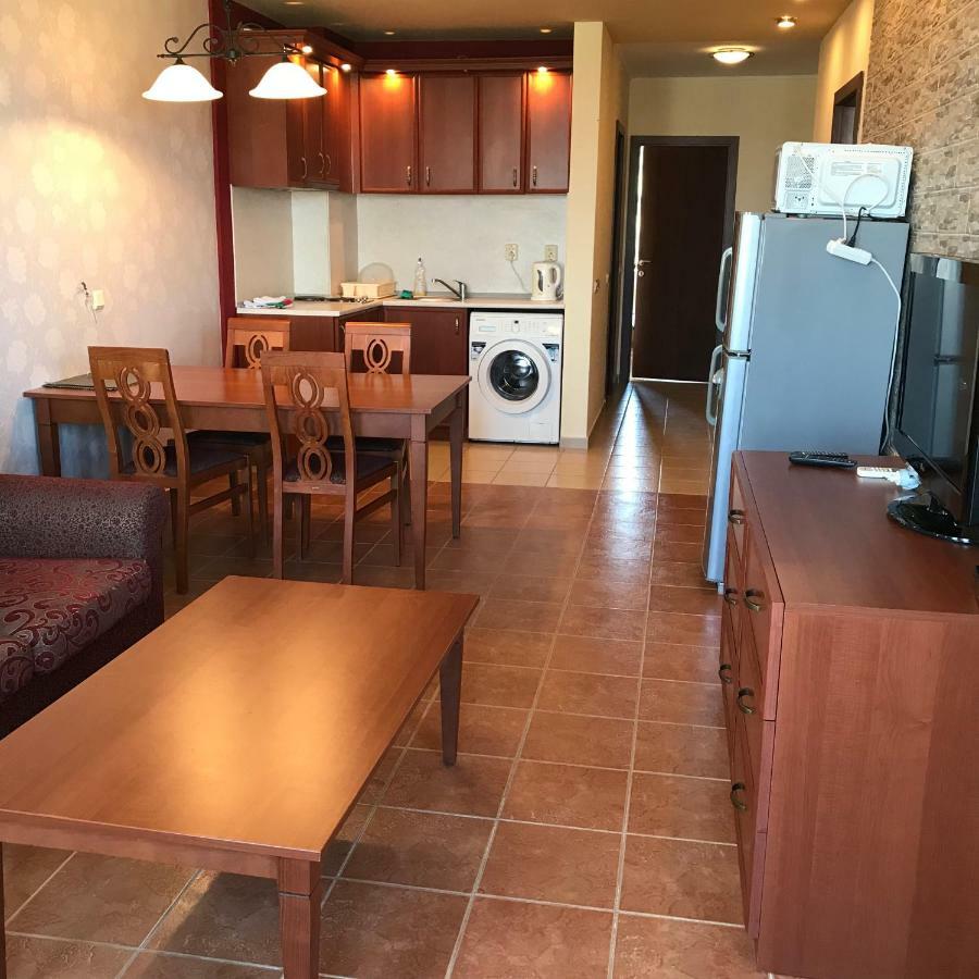 Apartment 2Br, Тристаен In Complex Green Life Sozopol Exteriér fotografie